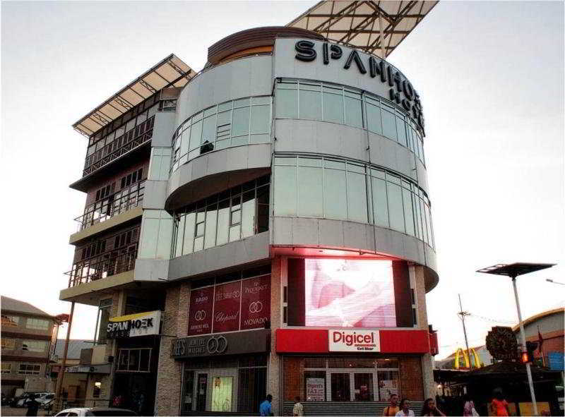 Spanhoek Boutique Hotel ปารามารีโบ ภายนอก รูปภาพ